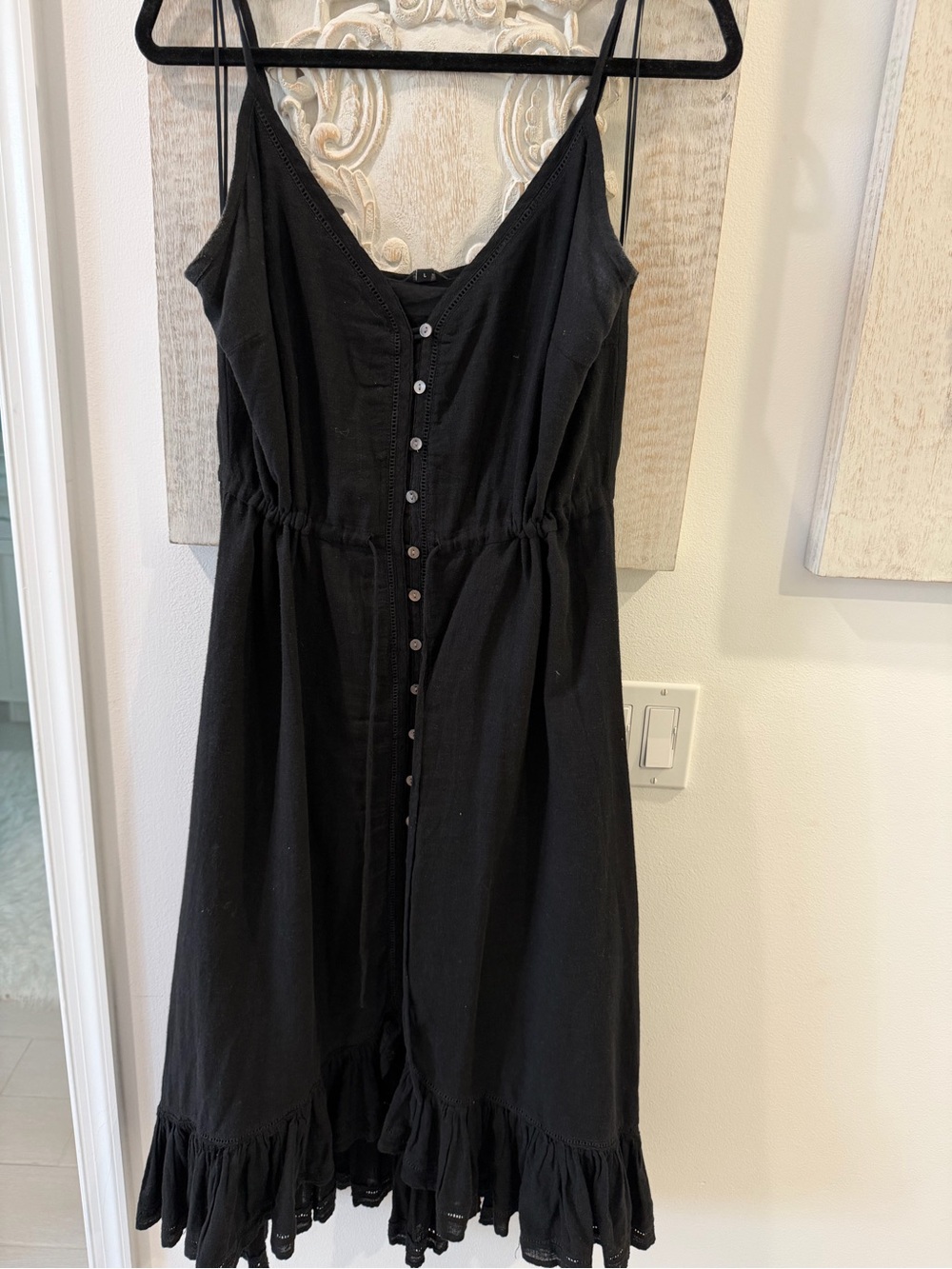 Rails Friday Black Button-Front Midi Dress with Ruffle Hem